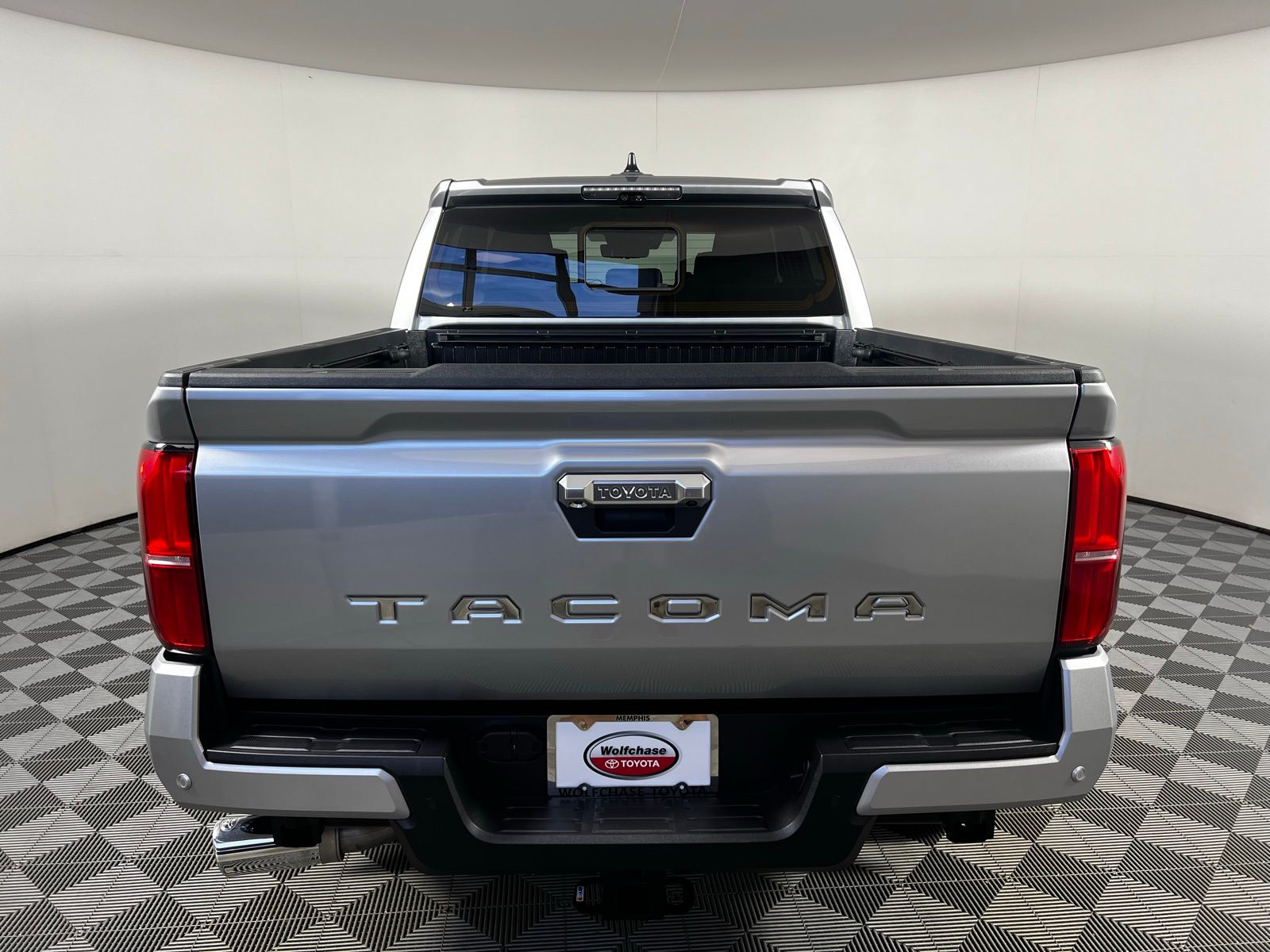 2025 Toyota Tacoma Limited 6