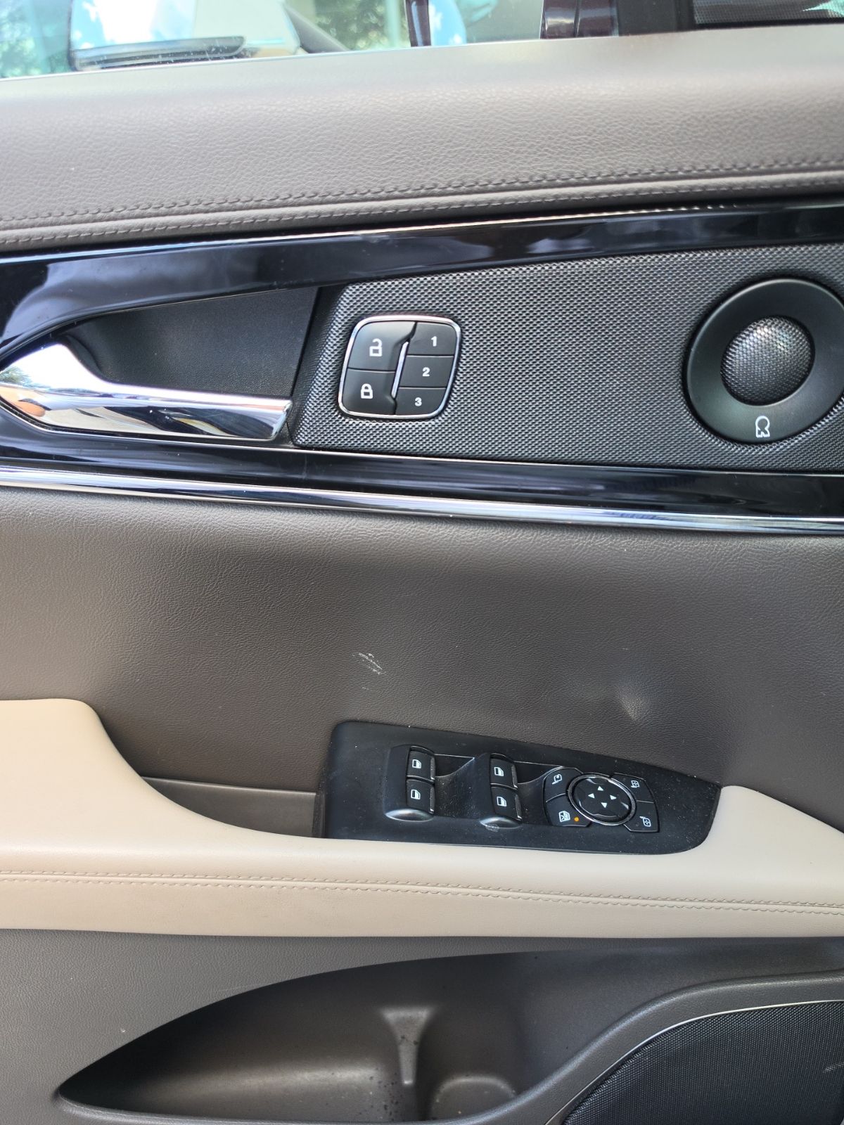 car-gallery-11