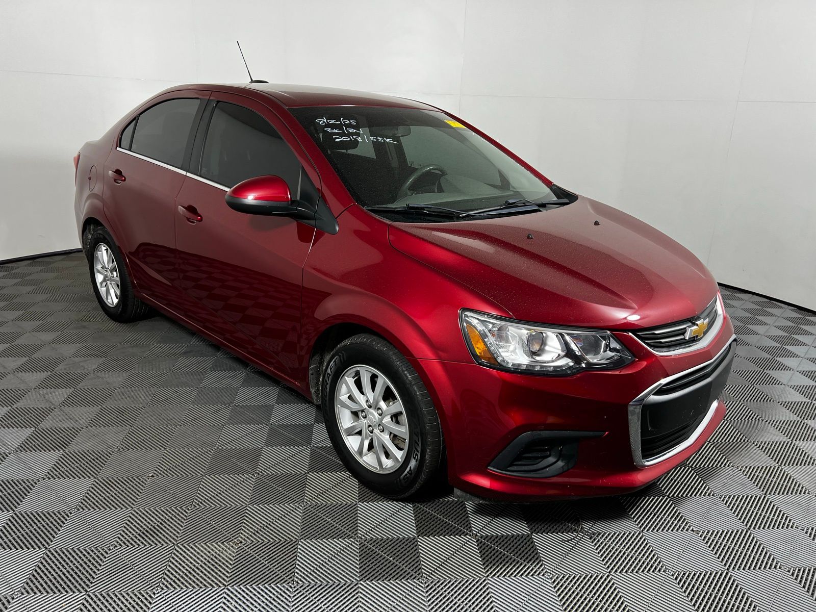 Thumbnail: 2018 Chevrolet Sonic - 3