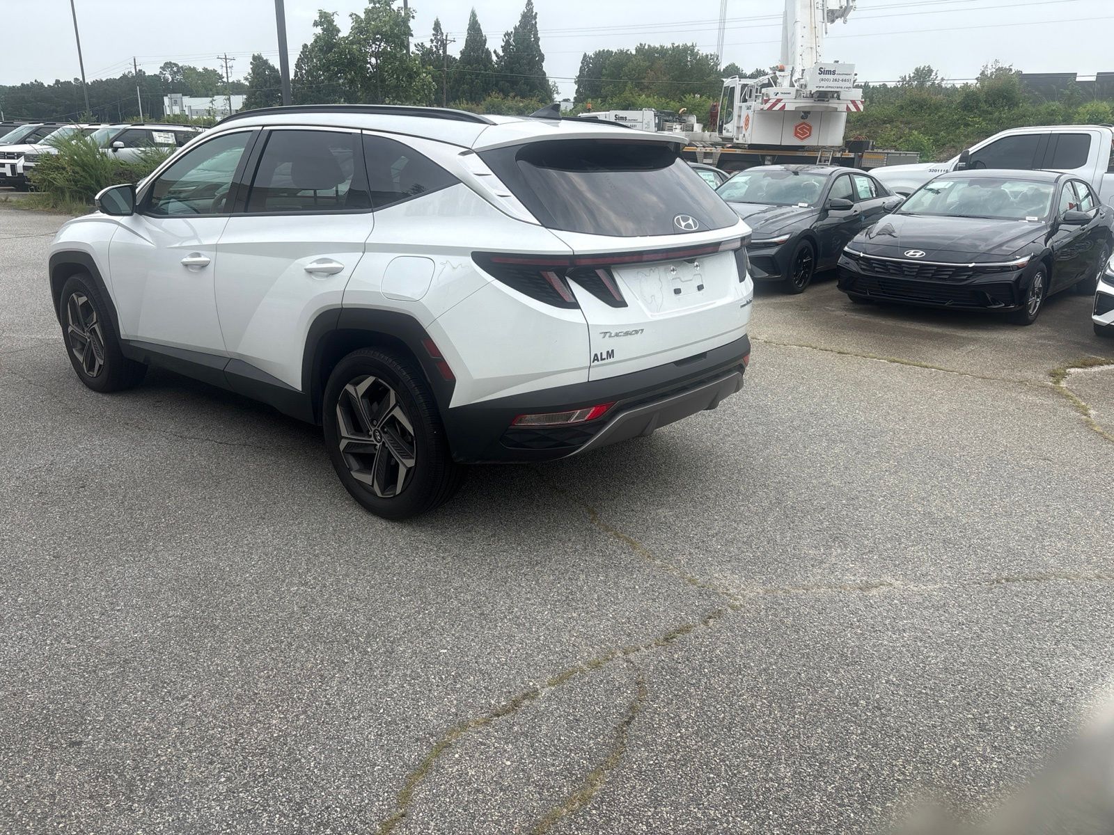 Used 2024 White Hyundai Limited image 4