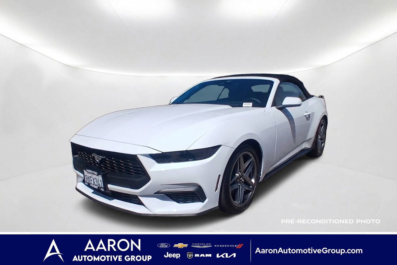 2026 Ford Mustang Blanco (Oxford White) Descapotable Tracción trasera Automática