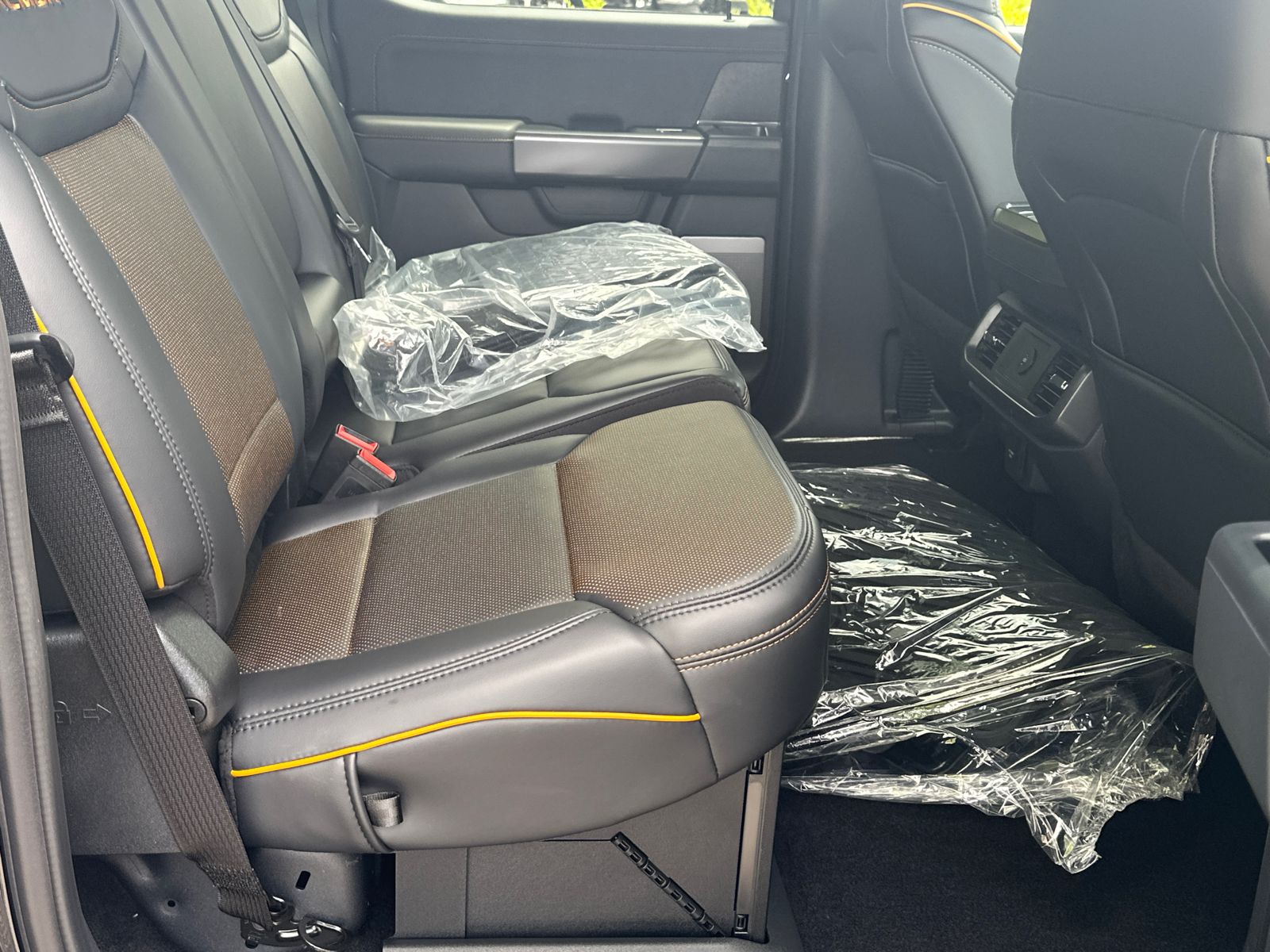 New 2026 Agate Black Metallic Ford Tremor® image 15