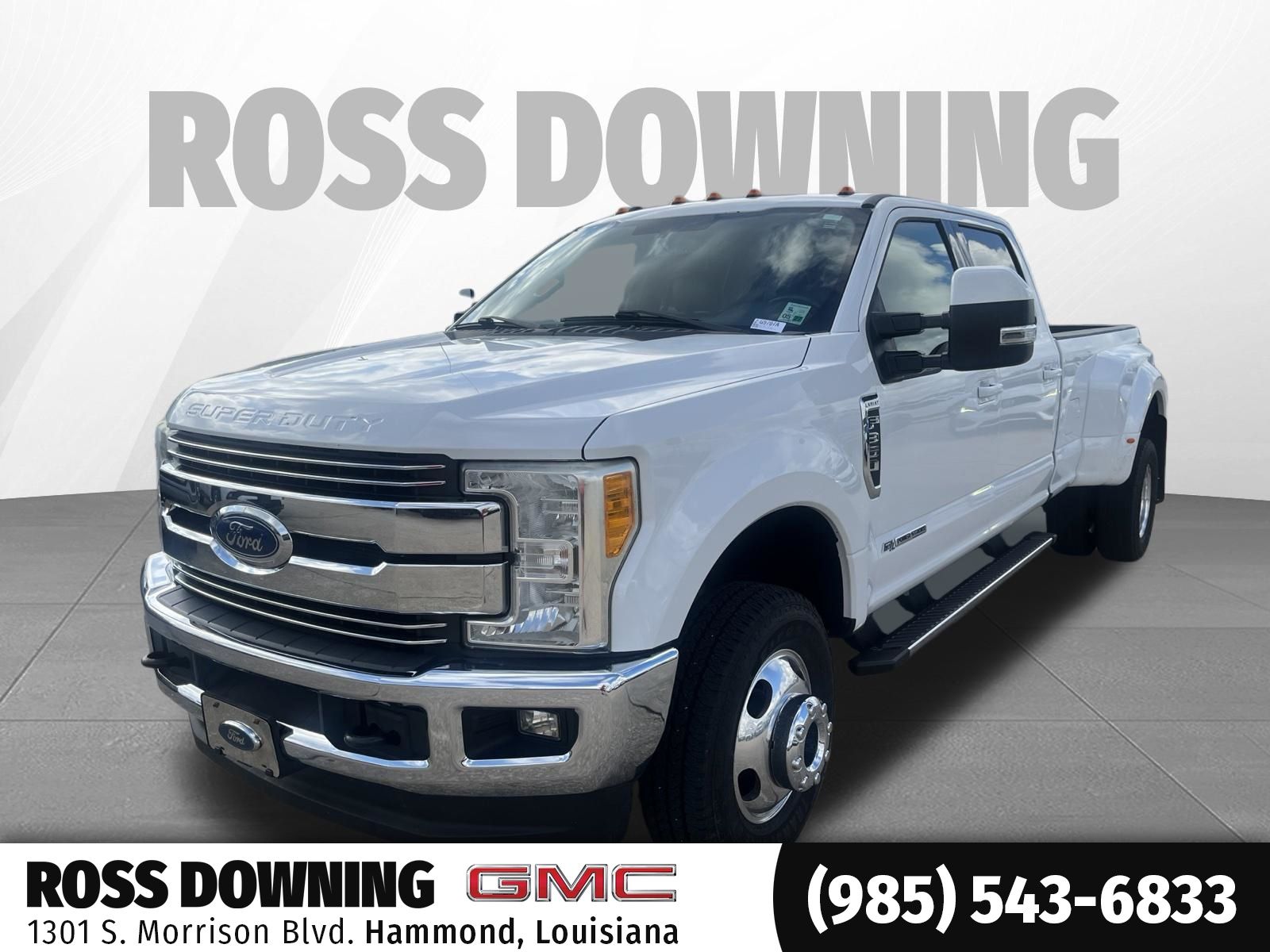 Oxford White 2017 Ford F-350 Super Duty Pickup Truck Four-Wheel Drive 6-Speed Automatic