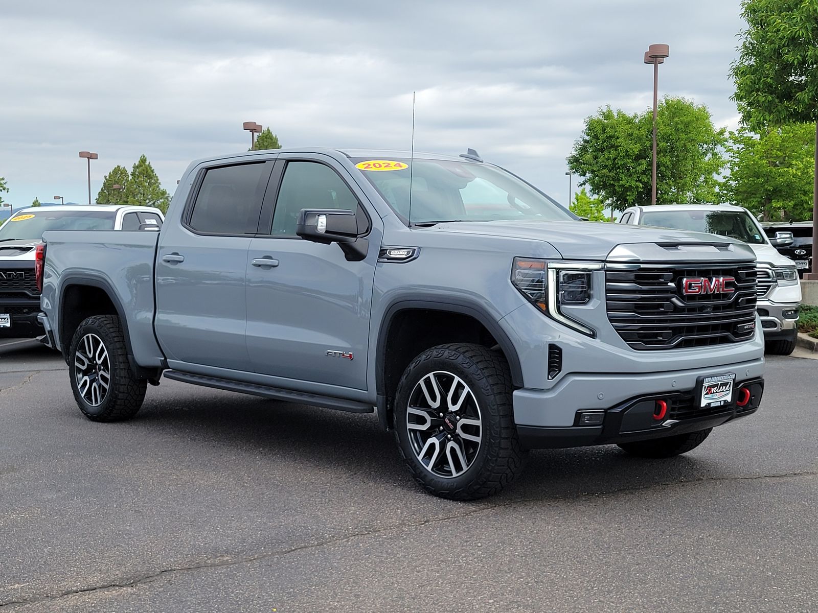 Thunderstorm Gray 2024 GMC Sierra 1500 AT4 Crew Cab 4WD Pickup Truck Four-Wheel Drive Automatic