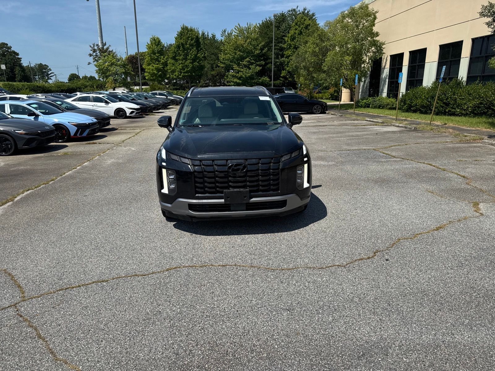 Used 2024 Black Hyundai Limited image 7