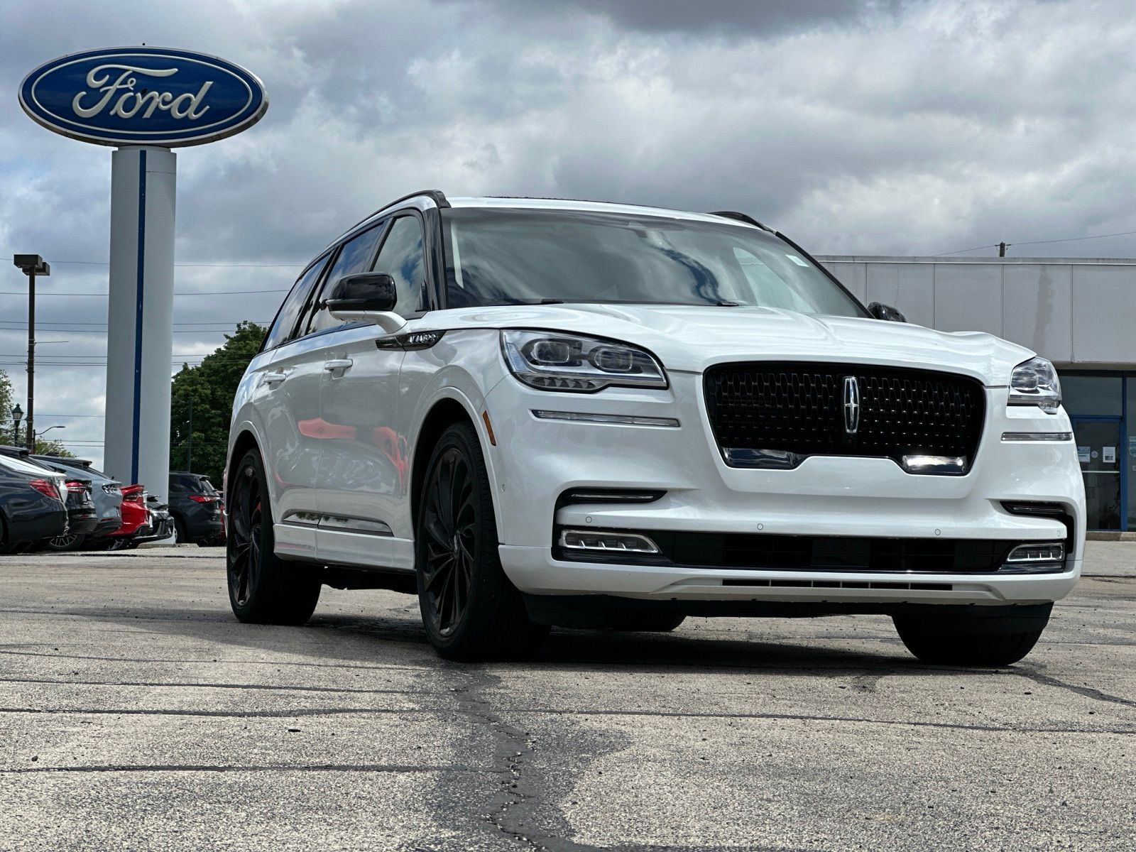 2024 Lincoln Aviator Reserve AWD's photo