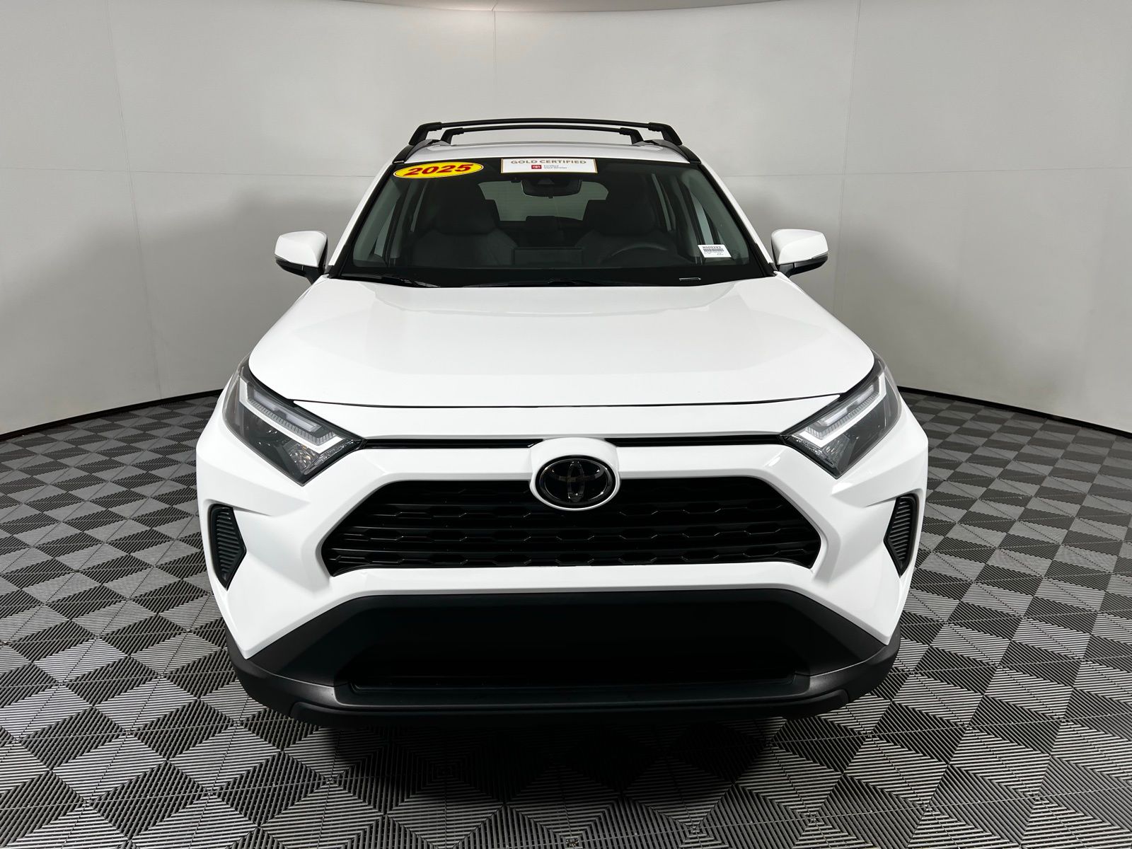 Thumbnail: 2025 Toyota RAV4 - 2