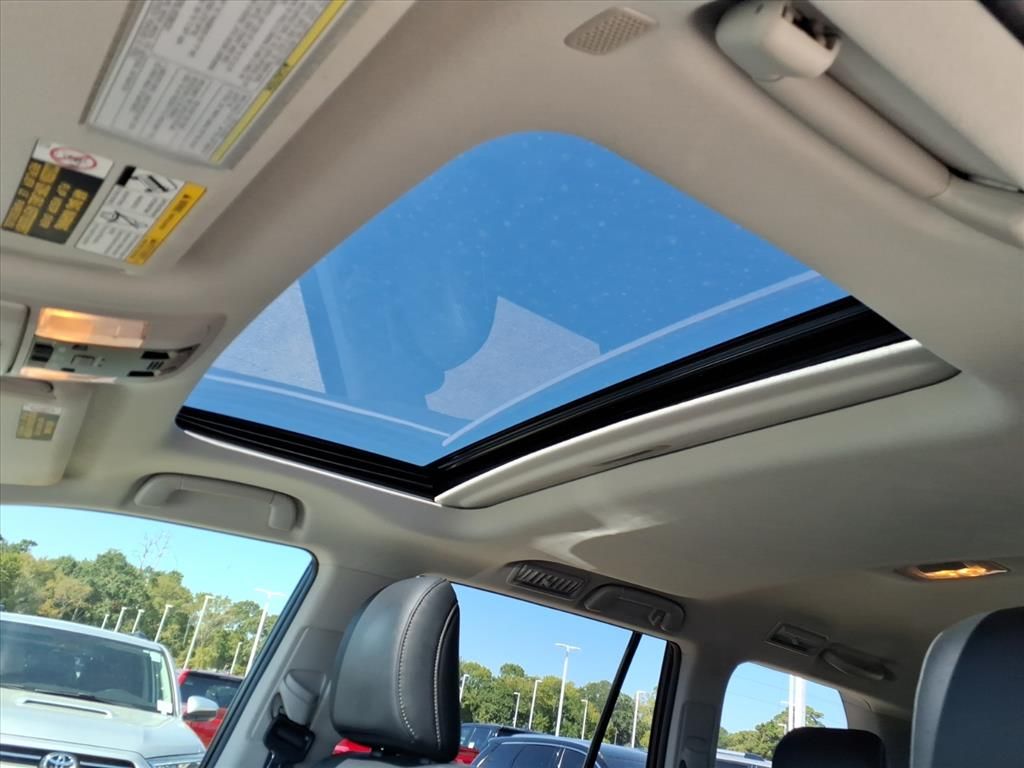 2019 Lexus GX 460 Luxury White at Westside Lexus