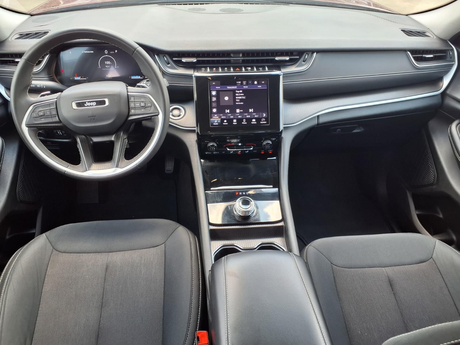 2023 Jeep Grand Cherokee L Laredo - 10