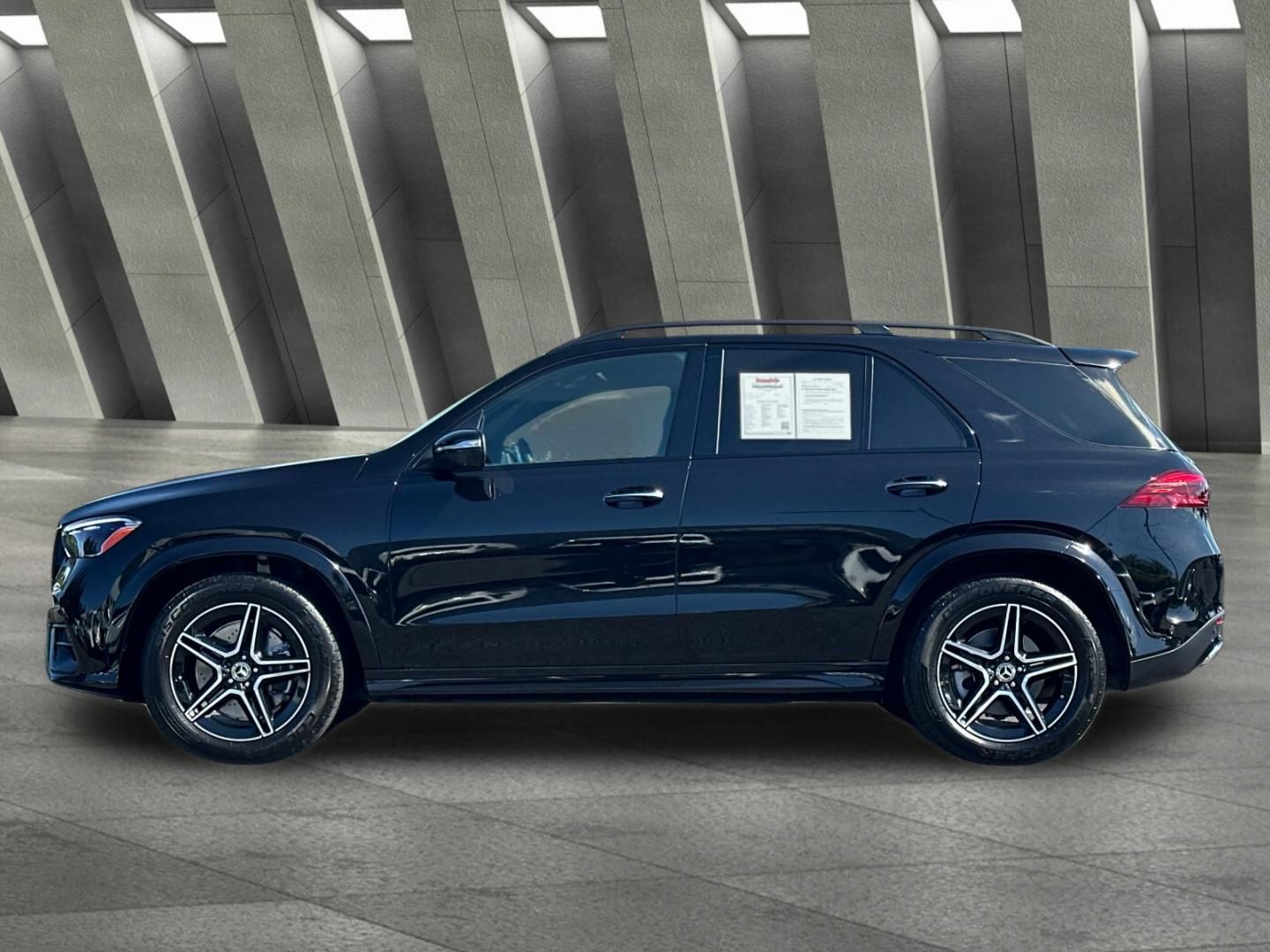 used 2026 Mercedes-Benz GLE car, priced at $65,498