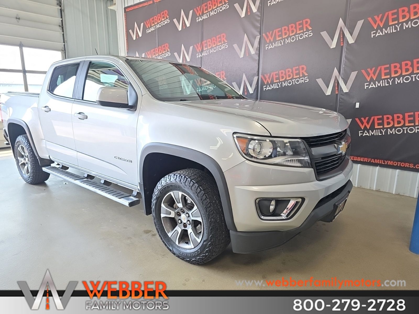 Silver 2015 Chevrolet Colorado Pickup Truck Four-Wheel Drive 6-Speed Automatic