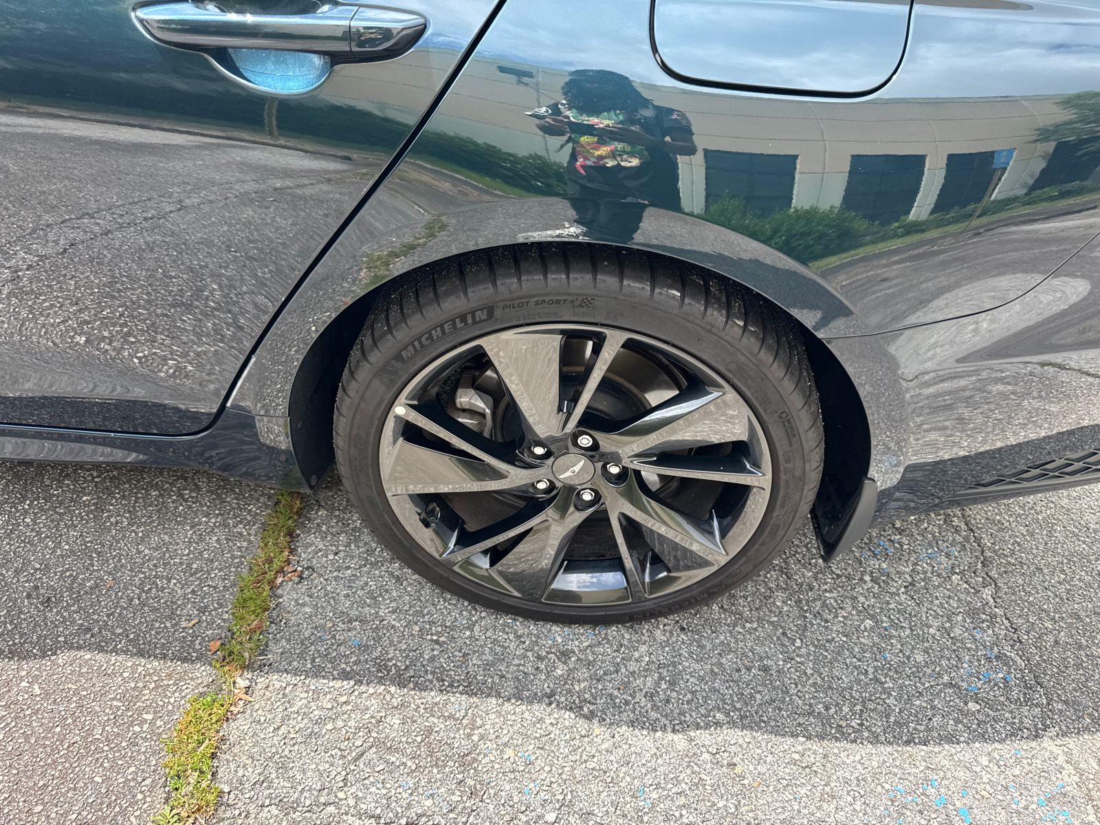 2023 GENESIS G70 Standard - Photo 19