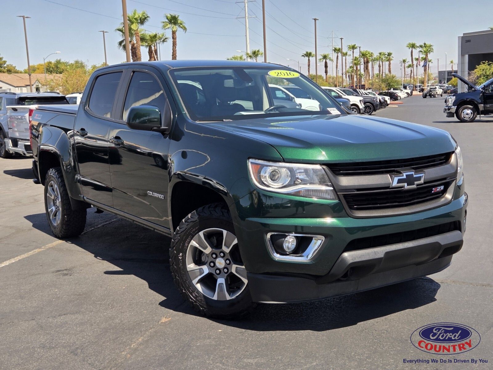 Rainforest Green Metallic 2016 Chevrolet Colorado Pickup Truck Four-Wheel Drive 6-Speed Automatic