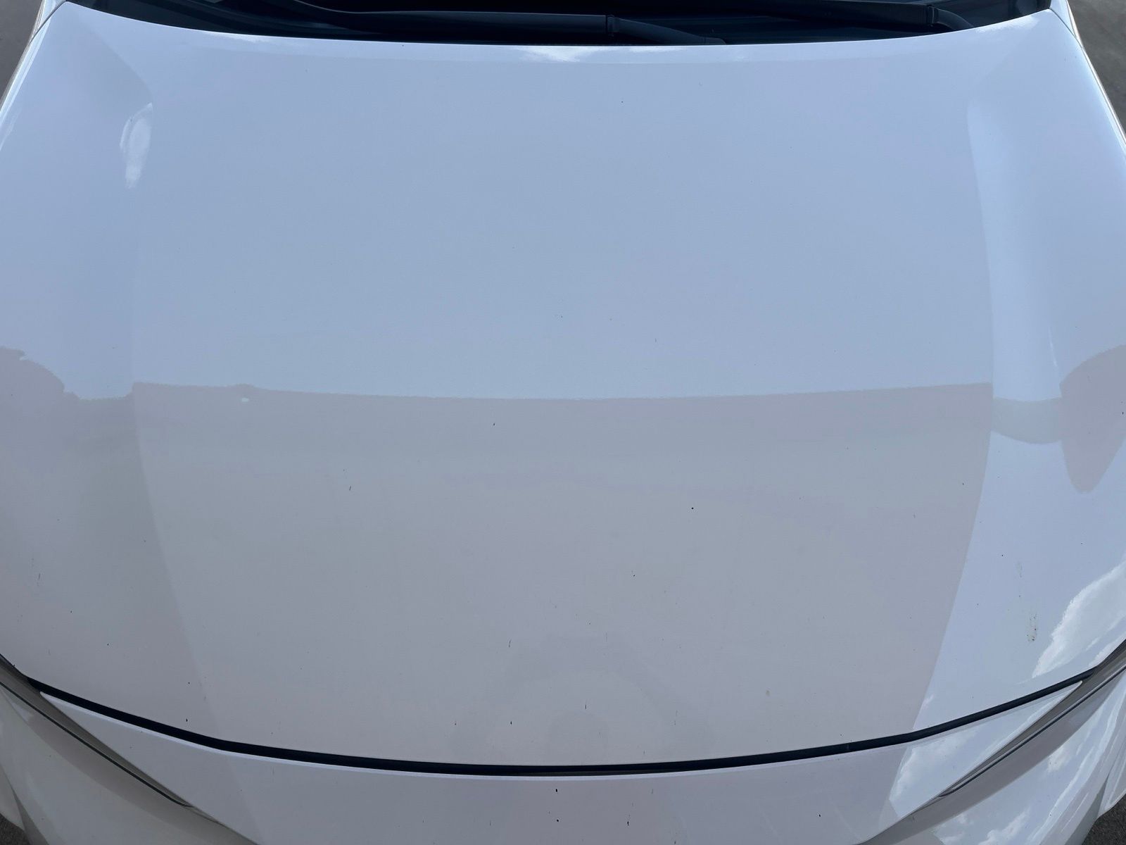 Used 2024 White Toyota LE image 3