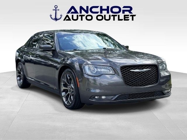 Gray (Granite Crystal Metallic Clearcoat) 2015 Chrysler 300 Sedan Rear-Wheel Drive 8-Speed Automatic
