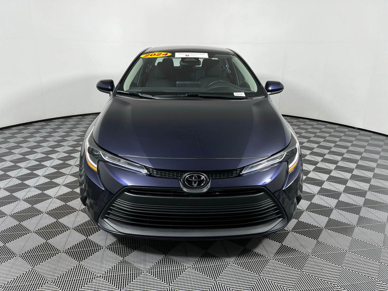 2024 Toyota Corolla LE 2