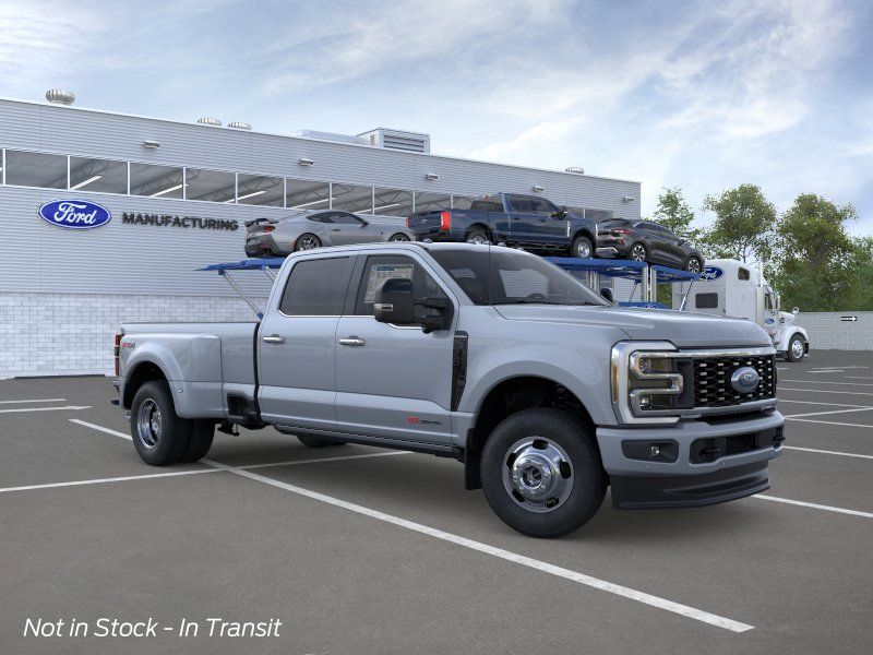 2026 Ford F-350 Platinum 4x4 Crew Cab 8' Box DRW's photo