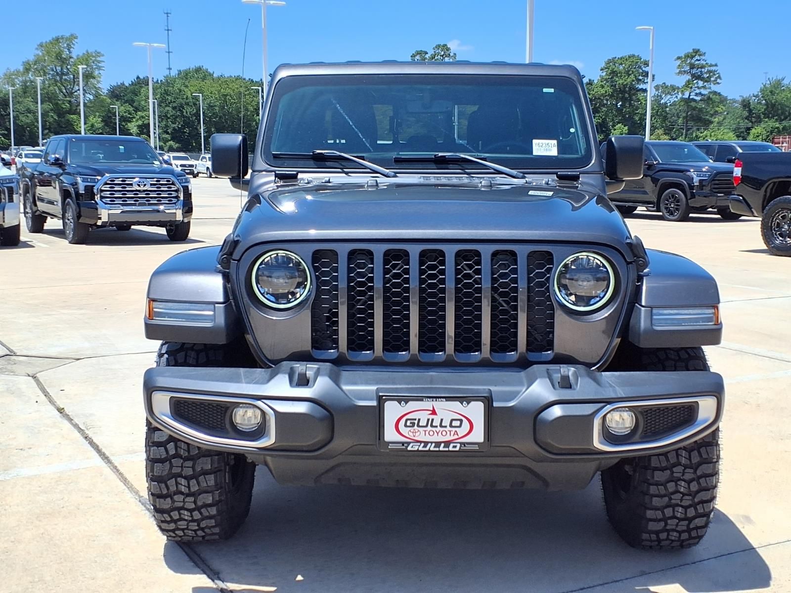 2023 Jeep Gladiator Texas Trail - 3