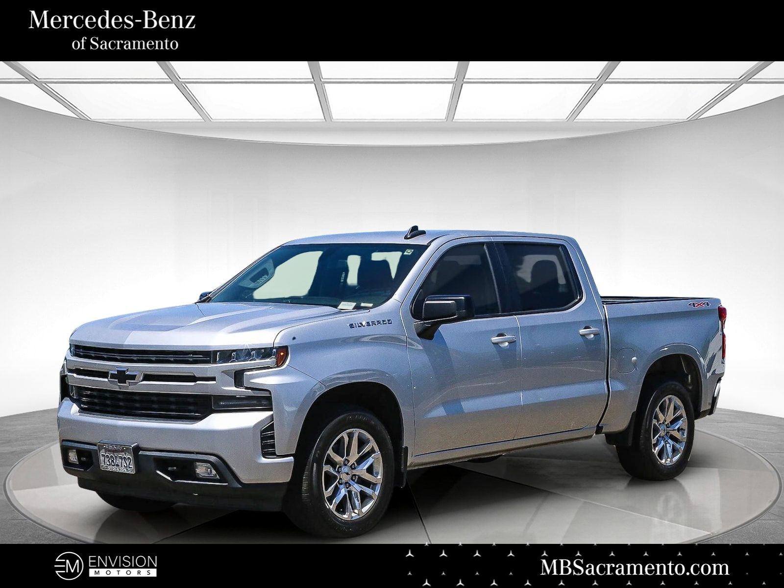 Silver Ice Metallic 2019 Chevrolet Silverado 1500 Pickup Truck Four-Wheel Drive 8-Speed Automatic