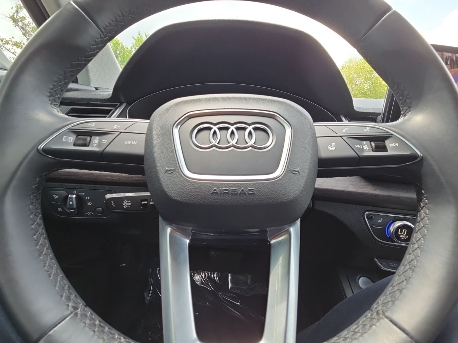 Used 2023 Black Audi 40 Premium image 17