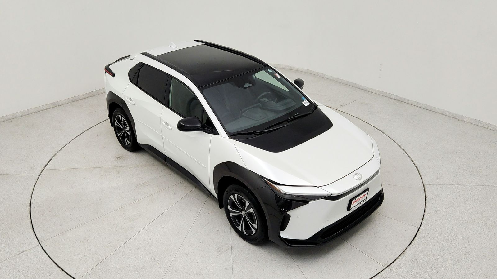 Used 2024 Beige Toyota XLE image 15