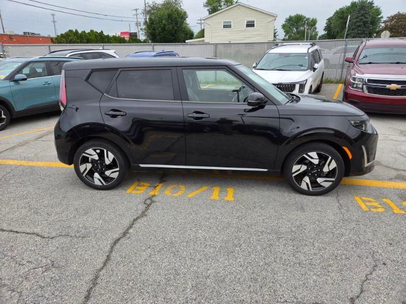 Used 2023 Kia Soul Hatchback