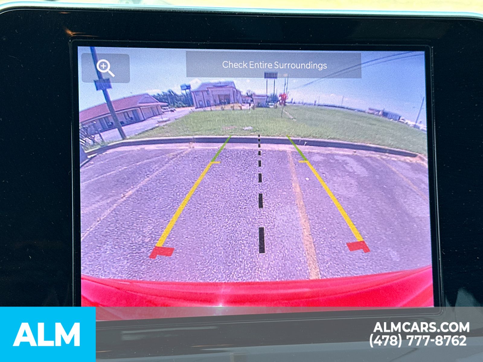 Used 2025 Red Jeep Latitude image 33
