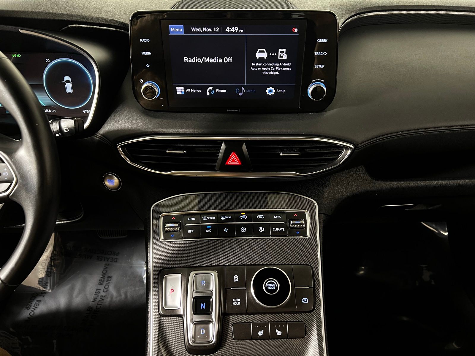 Thumbnail: 2022 Hyundai Santa Fe - 18