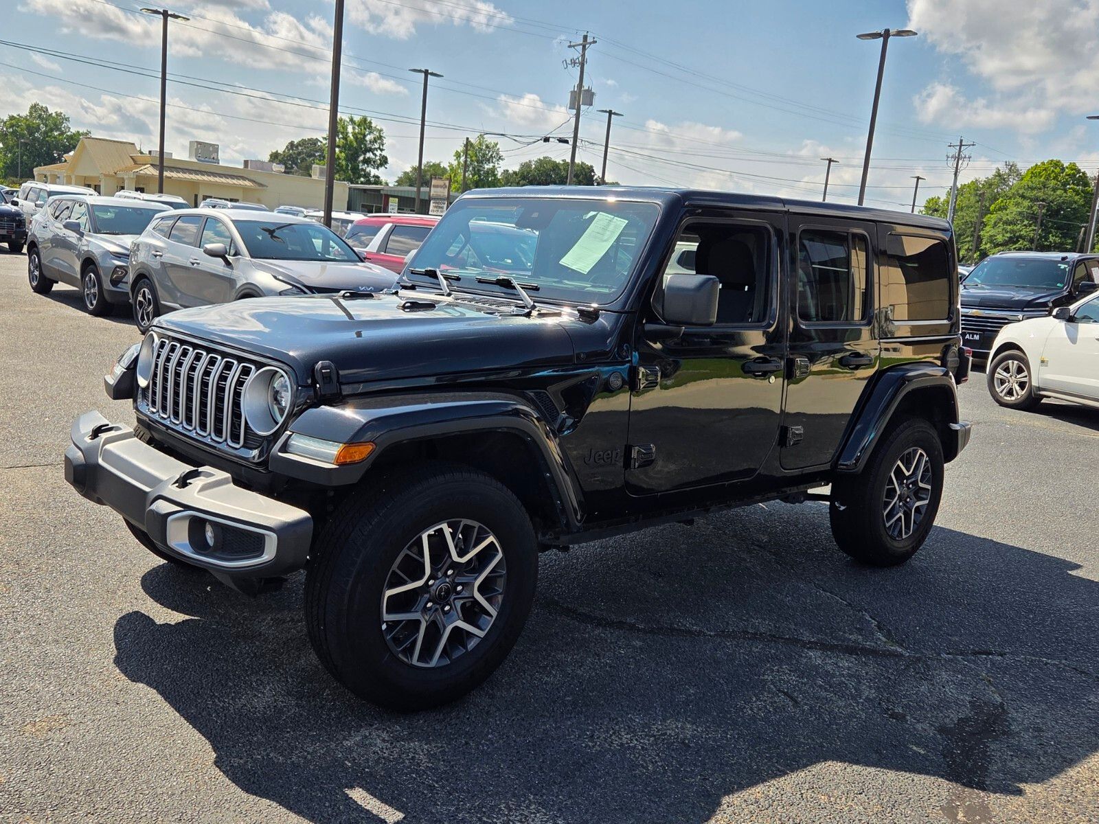 Used 2025 Black Jeep Sahara image 3