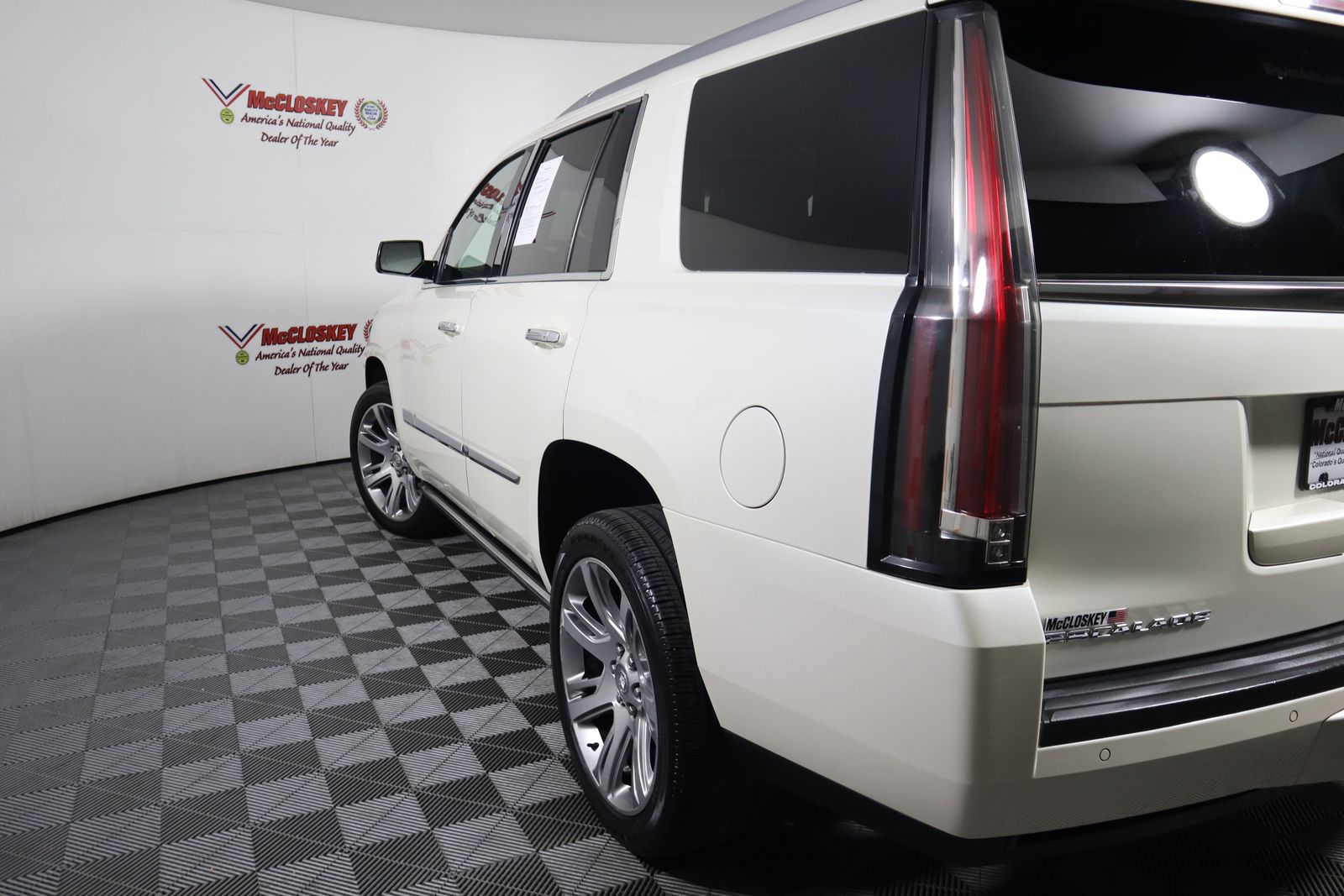 2015 Cadillac Escalade Premium photo