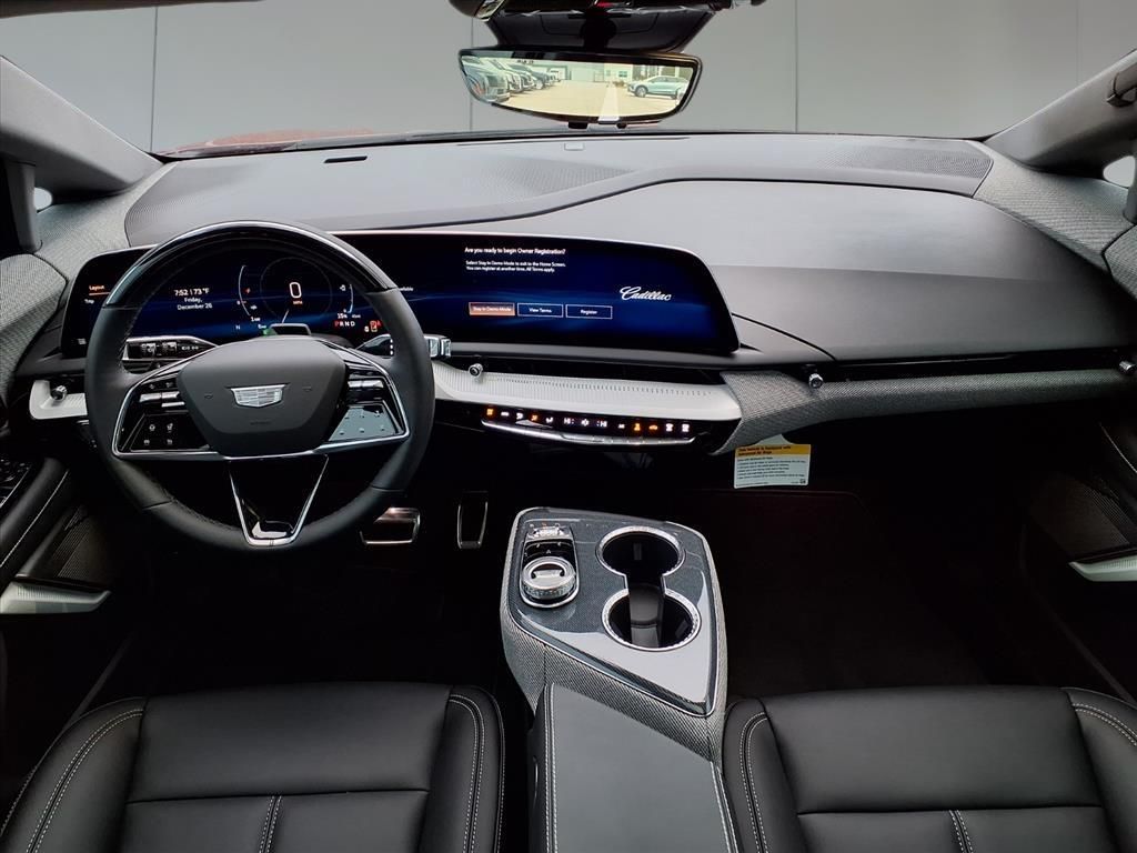 2026 Cadillac OPTIQ Sport - 8