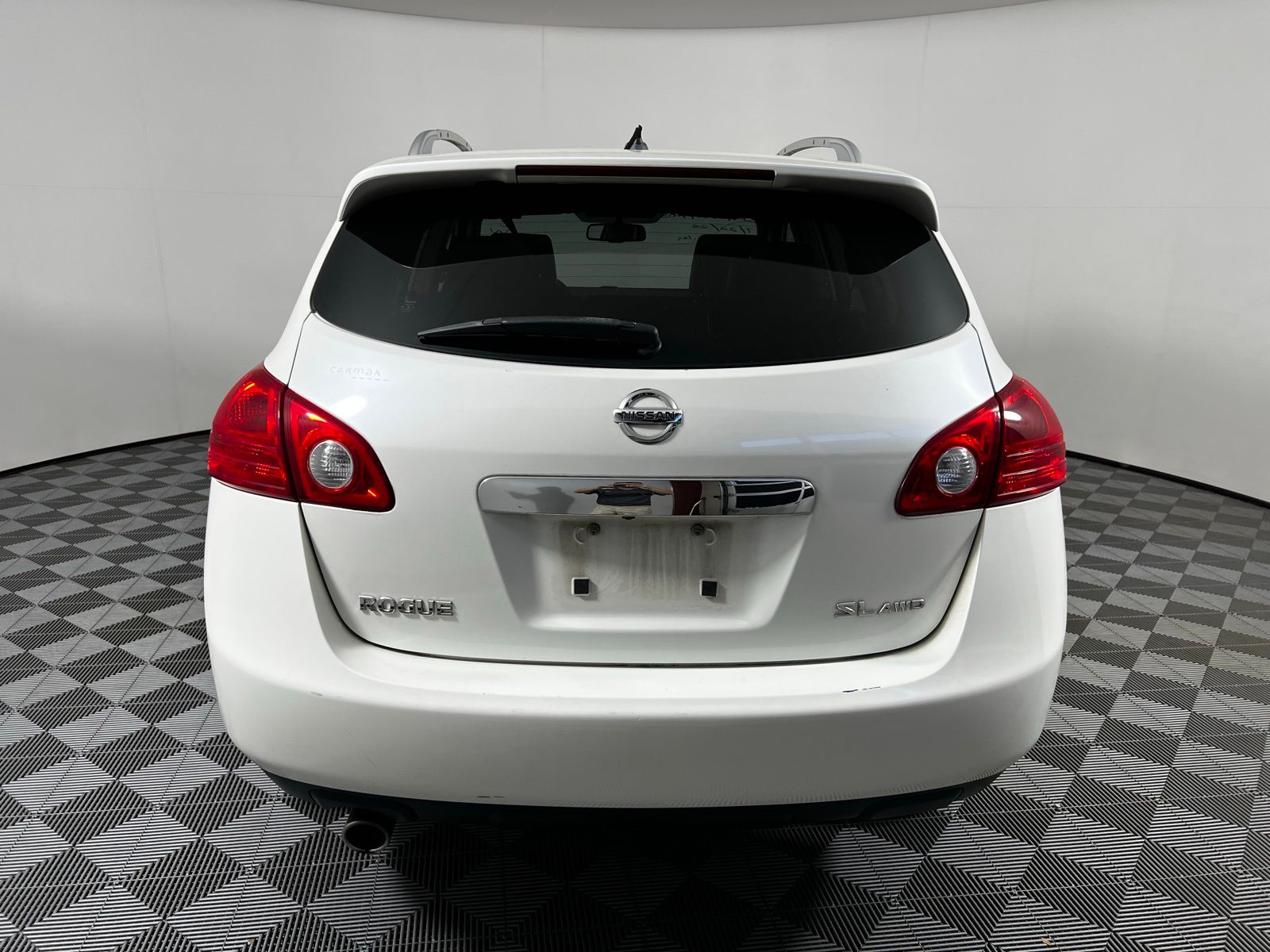 Thumbnail: 2012 Nissan Rogue - 6