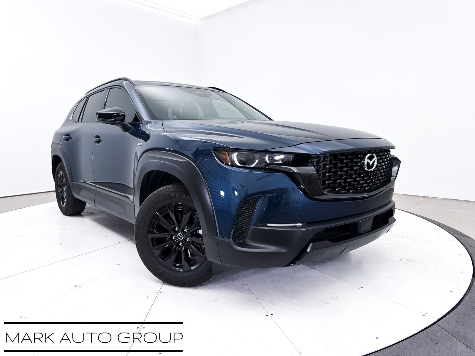 2025 Mazda CX-50 Hybrid Premium AWD