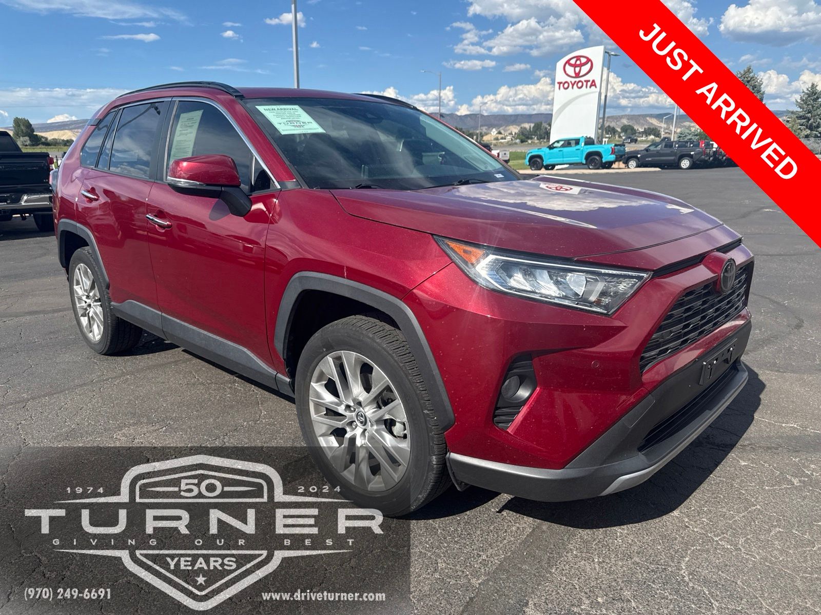 Pearl 2019 Toyota RAV4 SUV / Crossover All-Wheel Drive 8-Speed Automatic