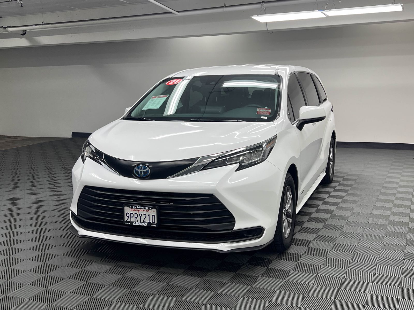 used 2021 Toyota Sienna car, priced at $22,996