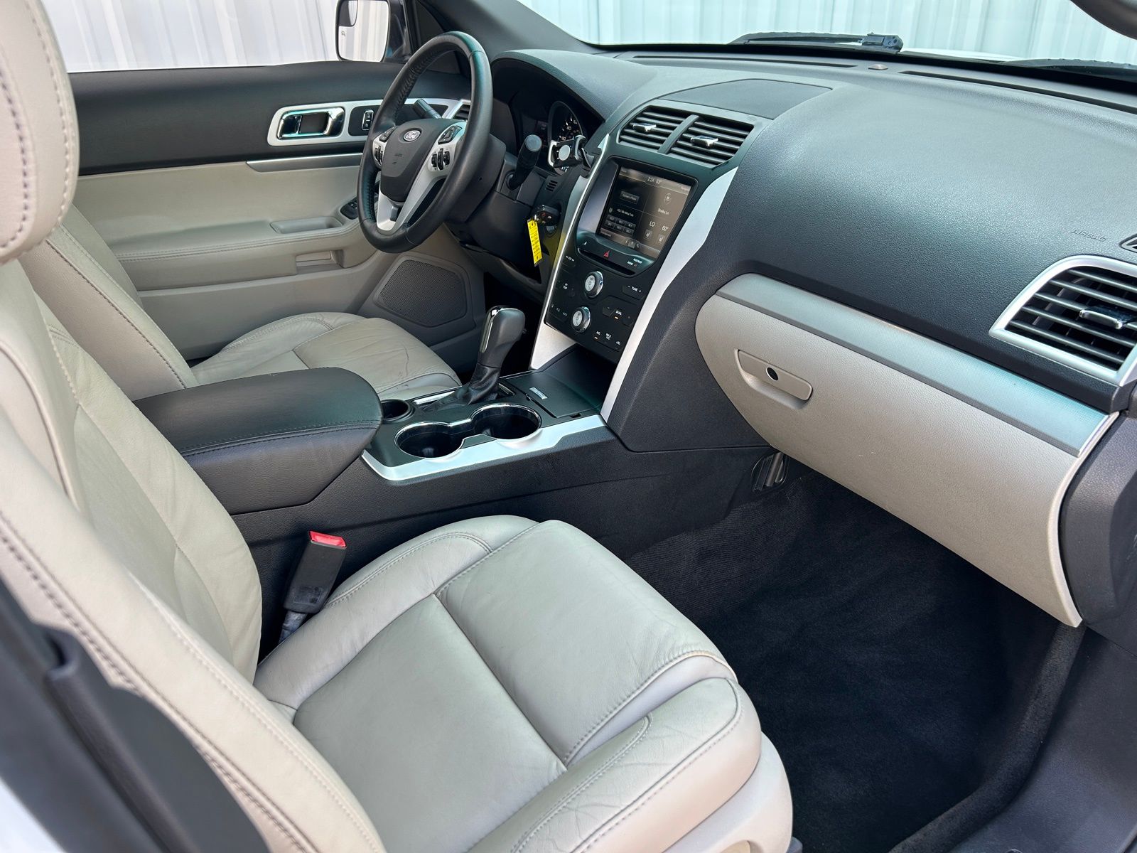 Used Car 2015 Ford Explorer  Xlt For Sale Under $15,000 In Austin, Texas