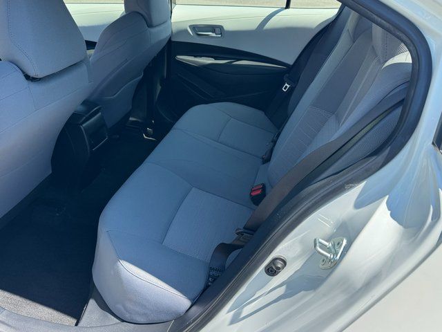 Used 2020 White Toyota SE image 7
