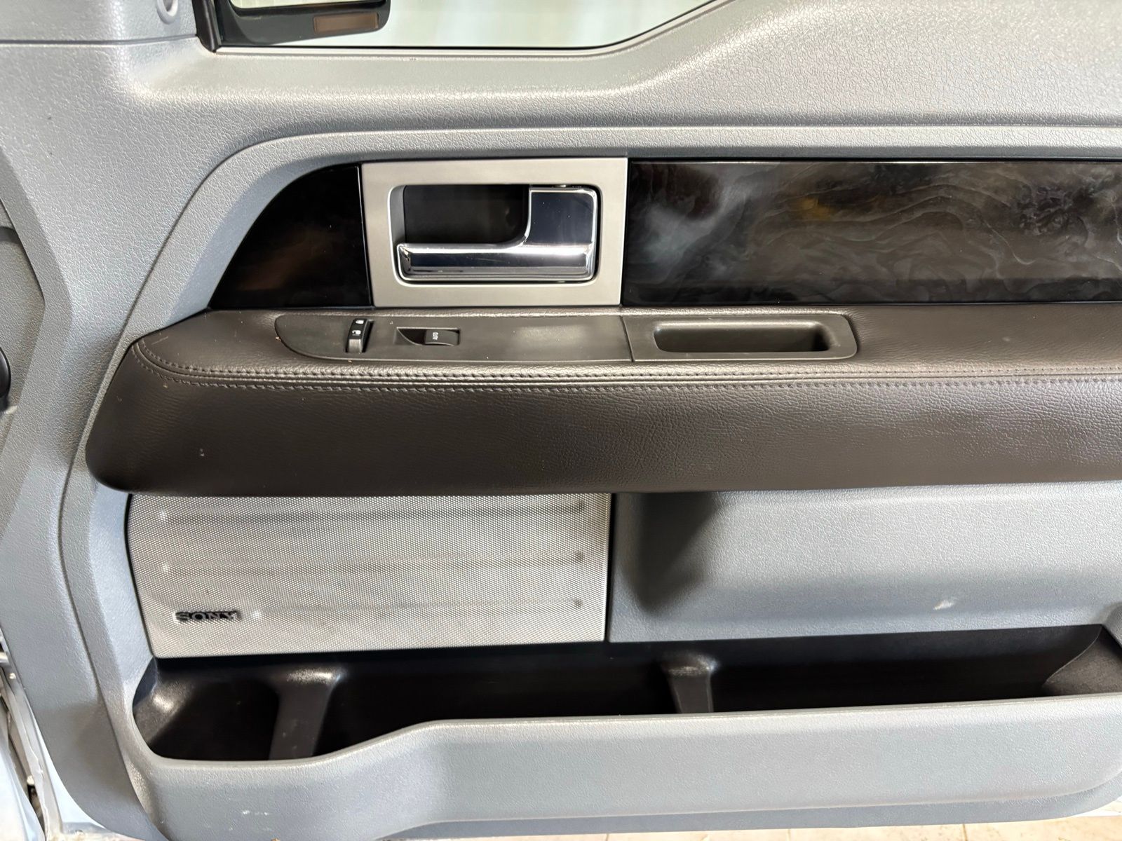 Used Car 2011 Ford F-150  Platinum For Sale Under $20,000 In Austin, Texas