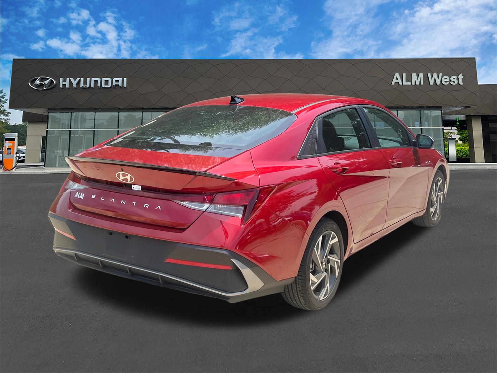 Certified Used 2025 Red Hyundai SEL Sport image 5