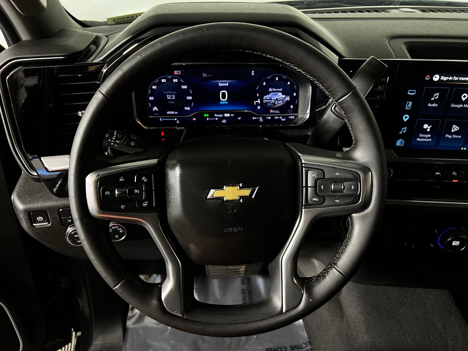 Thumbnail: 2025 Chevrolet Silverado 1500 - 15