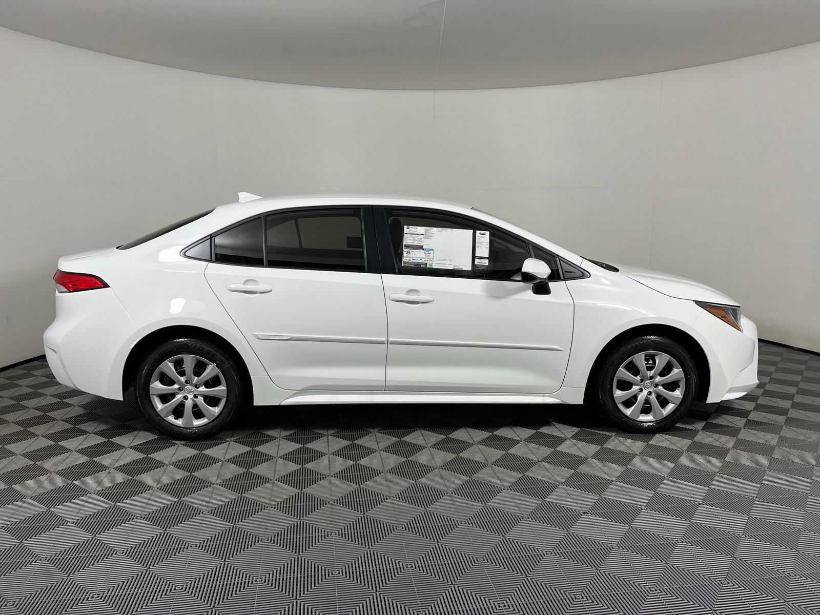 Thumbnail: 2026 Toyota Corolla - 4