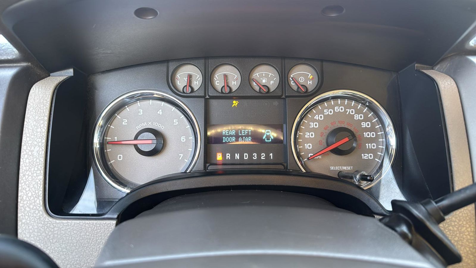 Used Car 2010 Ford F-150  Xlt For Sale Under $10,000 In Austin, Texas