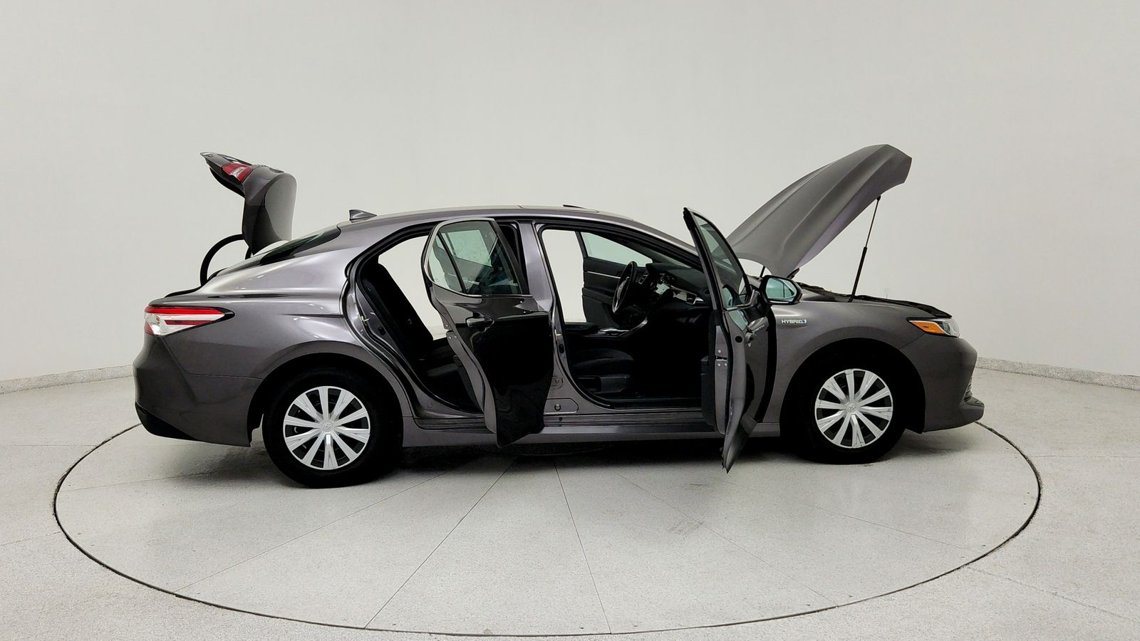 Used 2020 Gray Toyota LE image 14