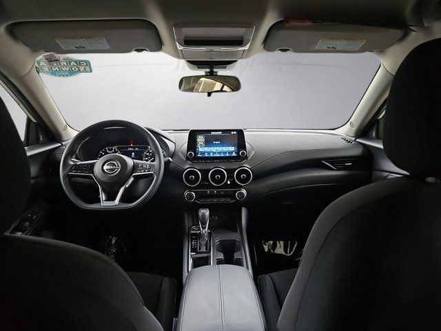 Used 2025 White Nissan SV image 3