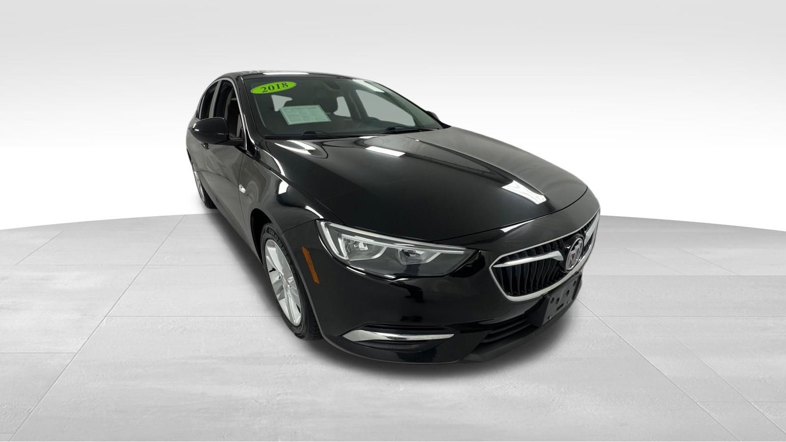 Black (Ebony Twilight Metallic) 2018 Buick Regal Sportback Preferred FWD Sedan Front-Wheel Drive 9-Speed Automatic