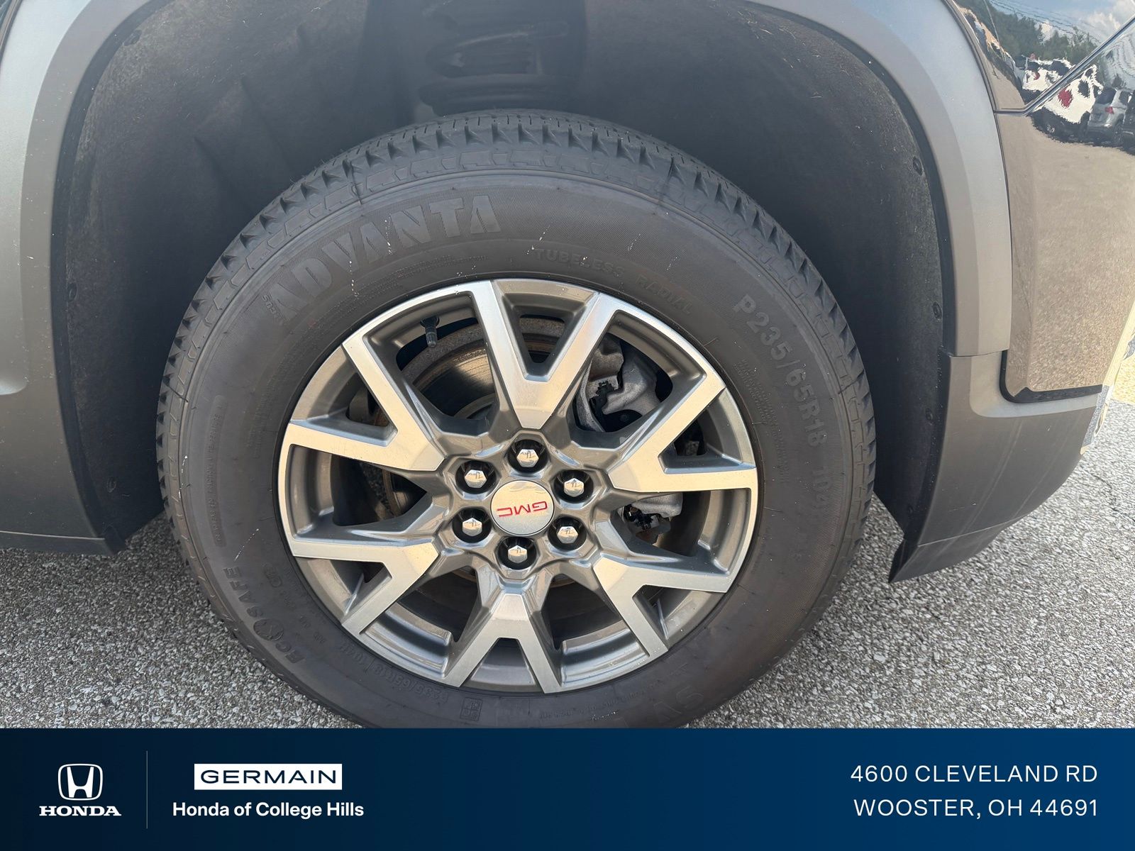 Used 2023 Black GMC SLE image 5