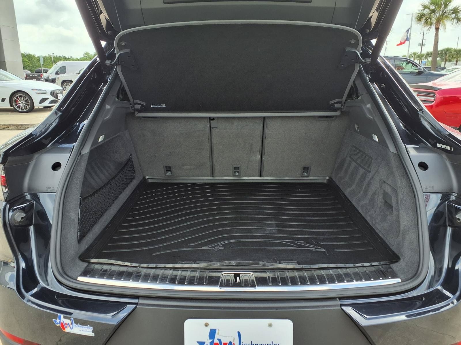 2021 Porsche Cayenne Coupe Base Black at River Oaks CDJR
