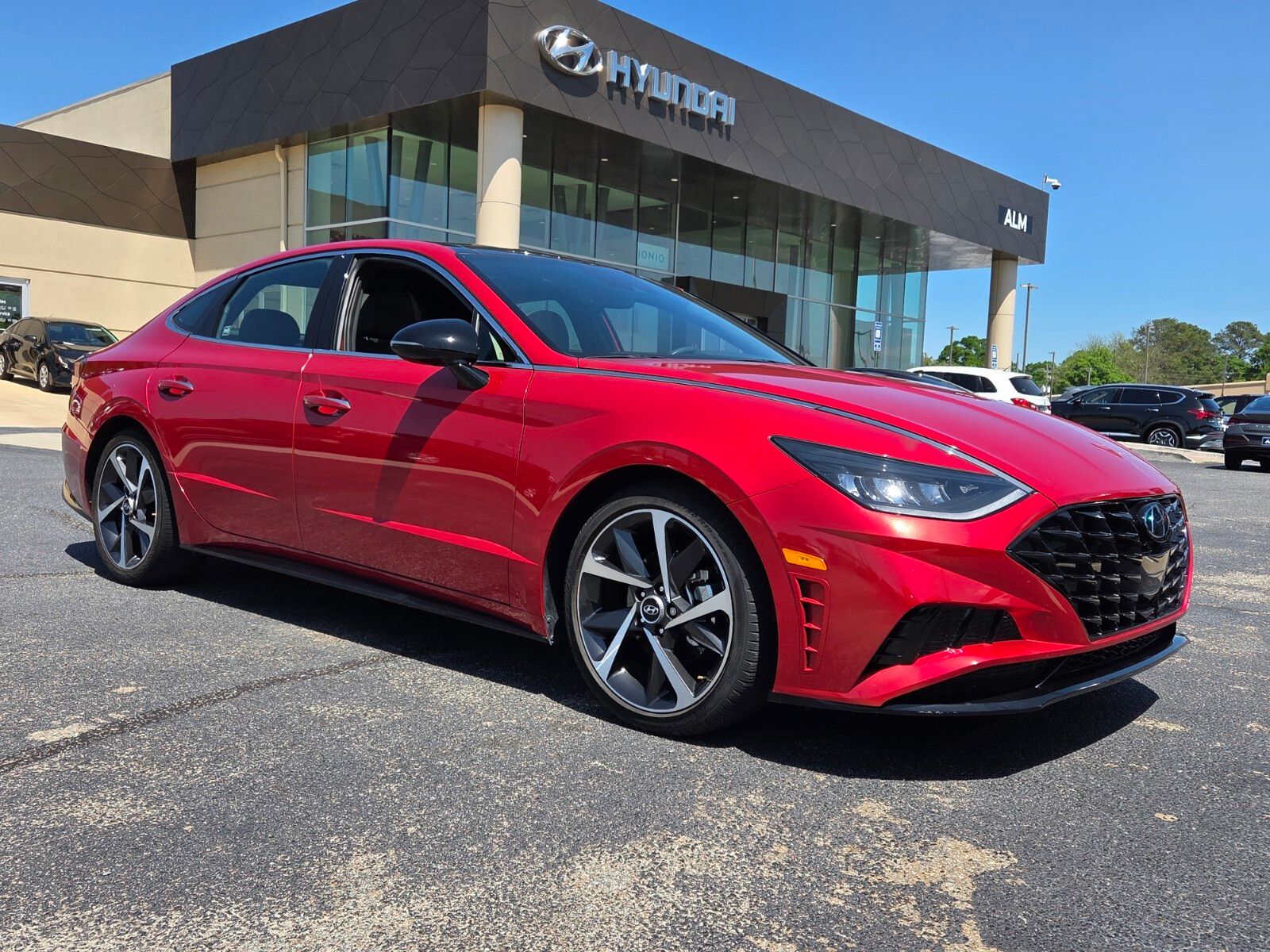 Calypso Red 2022 Hyundai Sonata SEL Plus FWD Sedan Front-Wheel Drive 8-Speed Automatic