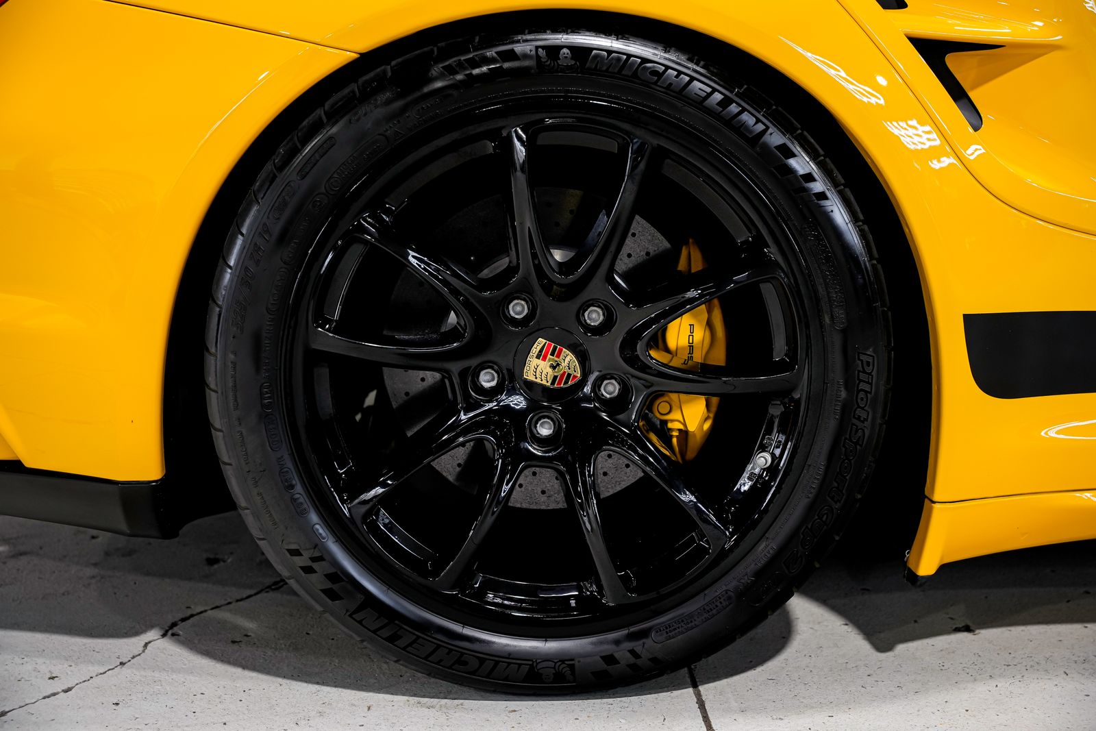 2008 Porsche 911 GT2 — photo 41