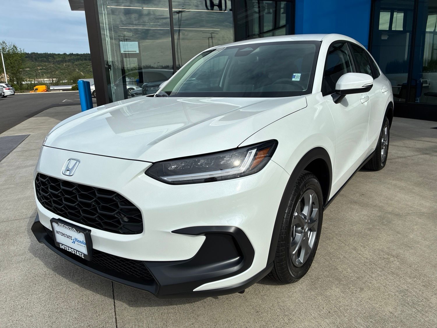 2027 Honda HR-V LX AWD's photo